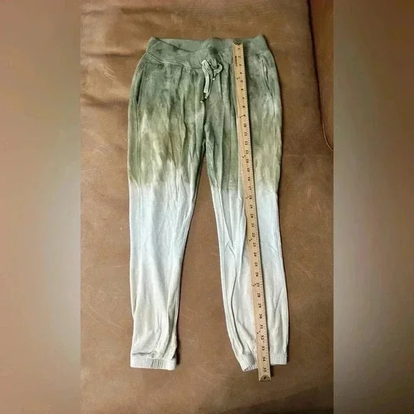 Young Fabulous and Broke Juliette Green Ombré Tie Dye Joggers Size Medium - Picture 4 of 12